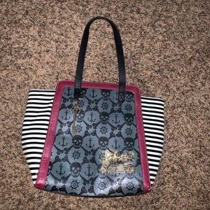 Disney Parks Pirates of the Caribbean Purse